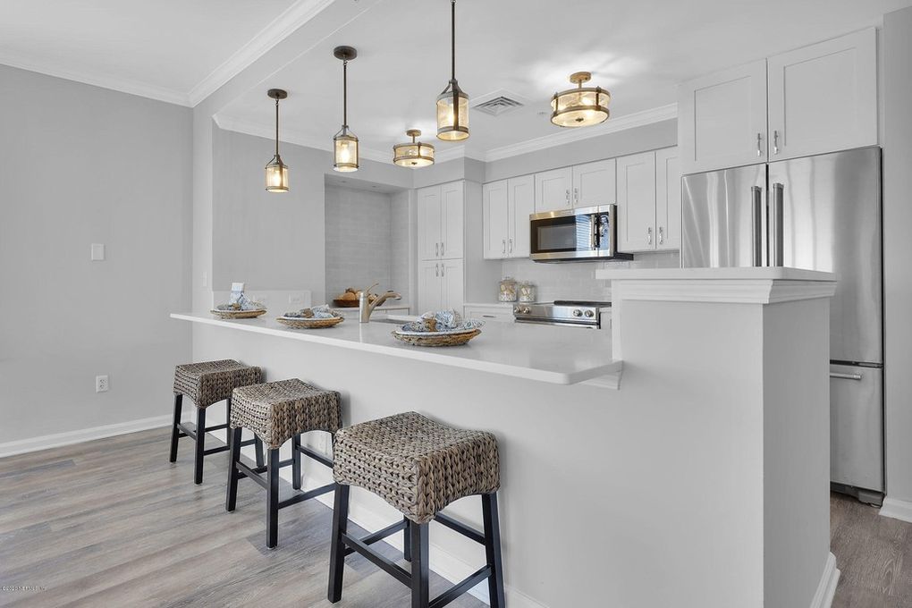 Staged Oceanfront Kitchen