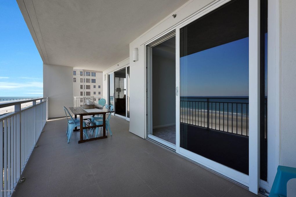 Staged Oceanfront Balcony